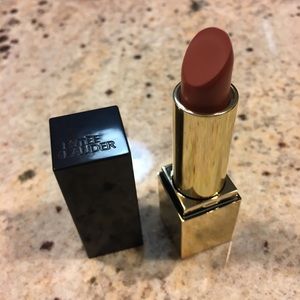 Estée Lauder Nude Lipstick